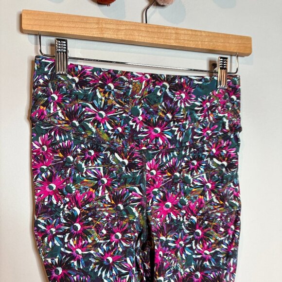 Lululemon Base Pace High-Rise Tight 28" *Brushed Floral Electric Multi - Picture 3 of 7
